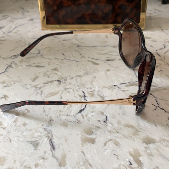 Tory Burch Sunglasses - Picture 3 of 7